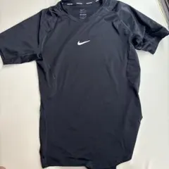 Nike ブラック 半袖 Tシャツ