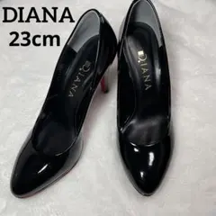 【美品】ダイアナ　エナメルパンプス