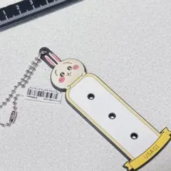 ちいかわ　うさぎ　ラバーキーホルダー