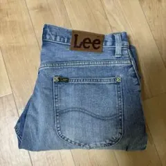 Lee ストレート　デニム　ジーンズ　ジーパンのサムネイル