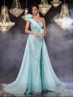 ミントグリーンビーズ装飾ロングトレーンドレス　M S