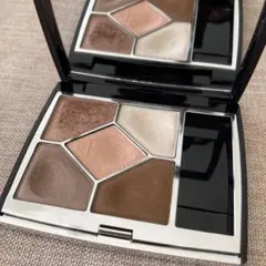 Dior アイシャドウ649 ヌードドレス