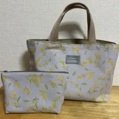 ミモザ柄トートバッグ　グレー　ハンドメイド