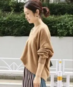 IENA 　ホールガーメントコクーンVネックプルオーバー　¥13,200