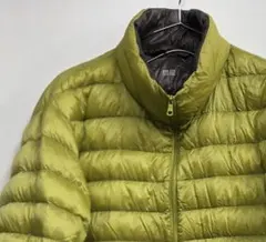 ユニクロ ウルトラライトダウン オリーブグリーン ダウンジャケット