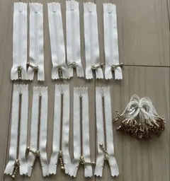 Item thumbnail for item 51086343-de28-4201-b5b5-81677d6a30b2