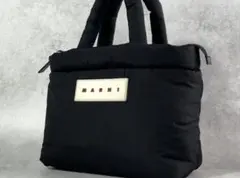 MARNI パデッド トートバッグ ブラック　ハンドバック バッグのサムネイル