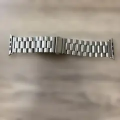 アップルウォッチシルバーバンド