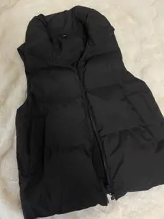 GU ブラック ダウンベストSサイズ