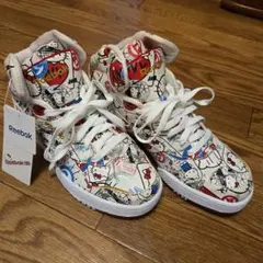 Reebok ハローキティ スニーカー USA 8 Reebok ハローキティ スニーカー USA 8 リーボック」がハロー