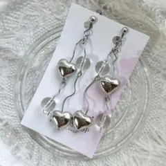 【ハンドメイド】じゃらじゃらシルバーハートピアス　イヤリング