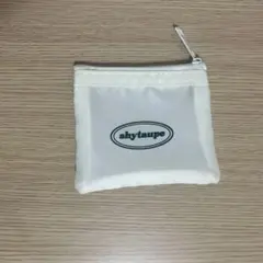 シャイトープ ポーチ