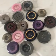 カラフルな4穴ボタンセット