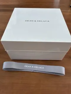 DEAN & DELUCA 重箱 4つの仕切り付き　２段