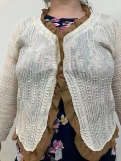 【ほぼ新品】ユキコハナイ長袖カーディガン秋にぴったりな可愛らしいデザイン