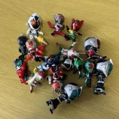 仮面ライダー　ミニフィギュア