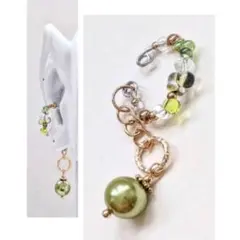 土日祝セール❁プロフにて　揺れるグリーンティーパール　ハンドメイドイヤーカフ