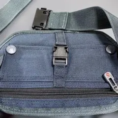 Samsonite ダークブルー ボディポーチのサムネイル