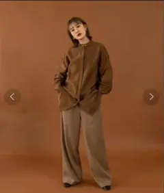 Amiur back open design shirt brown