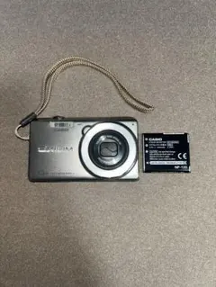CASIO EXILIM EX-Z780コンパクトデジタルカメラ　シルバー
