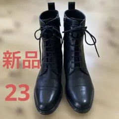 マーガレットハウエル　ブラックレザー ストレートチップ　レースアップブーツ