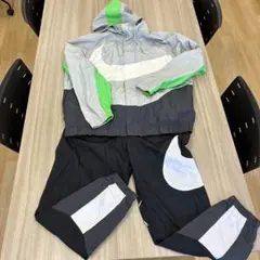 ナイロンセットアップ ランニングウェア