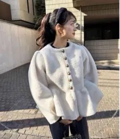 ♡青空♡ bibiy ペプラム カーディガン 黒 Bibiy ペプラムカーディガン ブラック - メルカリ