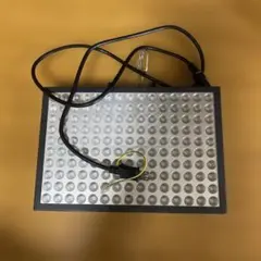 室内で植物が育つLED Ever Sun 365 mini 白黒2個セット - メルカリ