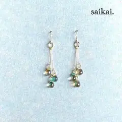 [845]ティアドロップとワイヤーの3粒ピアス オレンジ グリーン ハンドメイド