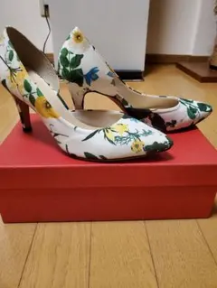 エスペランサ　花柄パンプス