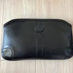 DAKS 牛革セカンドバッグ