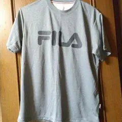 FILA グレー Tシャツ 未着用 新品