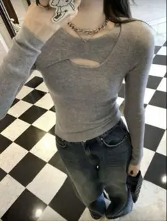 完売品 フロントカットアウト 長袖トップス SHEIN