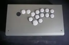 IO カスタム アーケードコントローラー