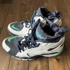 NIKE ナイキ AH8511-100 AIR MAESTRO 2 LTD