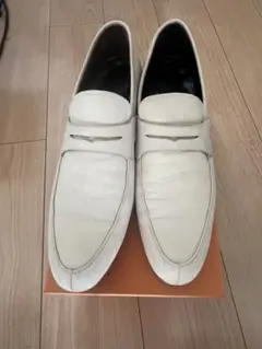 ローファー　UNITED ARROWS ELENERD OFF WHITE 42のサムネイル