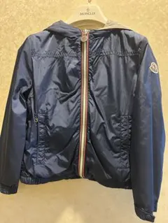 MONCLER フード付きジャケット ウインドブレーカー