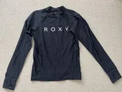 roxyラッシュガード