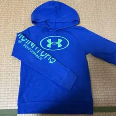 Under Armour フード付きパーカー 150 裏起毛
