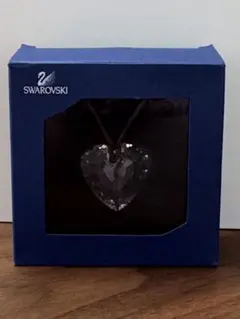 SWAROVSKI クリスタル ハートネックレス（管理No.IK)