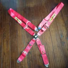 Sabelt(サベルト) 4点式　ハーネス　シートベルト 赤色