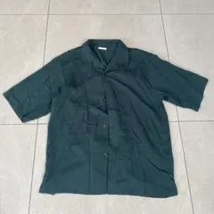 ダークグリーン 半袖シャツ