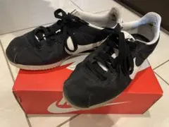 NIKE CORTEZ レディーススニーカー ブラック×ホワイト 25cm