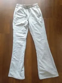 スウェットパンツ フレア グレー SHEIN