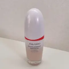 資生堂 エッセンス スキングロウ ファンデーション　240 残量9割以上