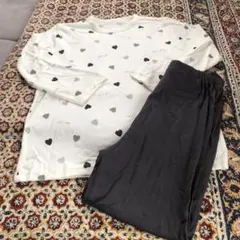 新品ハート柄パジャマ 130サイズ