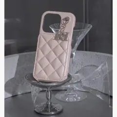 キルティングミラーDDチャームiPhoneケース ピンク PINK 14Pro