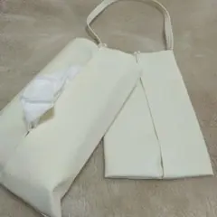 ホワイト合成皮革 ティッシュボックスカバー2点ビーズ付き