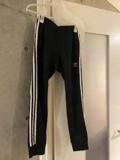 adidas originals ブラック スリーラインパンツ　XS