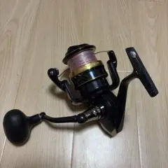 FREAMS 3000 スピニングリール ライトグリーンライン付き - メルカリ